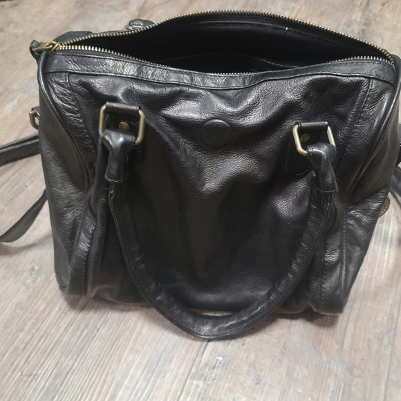 Wanderers Travel Co Purse - Picture 1 of 3
